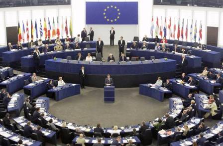 Parlamenti Evropian (PE)me 538 vota pro dhe 47 kundër ,hoqi regjimin e vizave për Shqipërinë