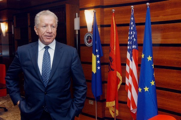 Behgjet Pacolli , President i Republikës së Kosovës .