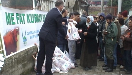 Besimtarët mysliman në Norvegji ndihmojnë vëllezërit  e tyre në Maqedoni dhe Kosovë